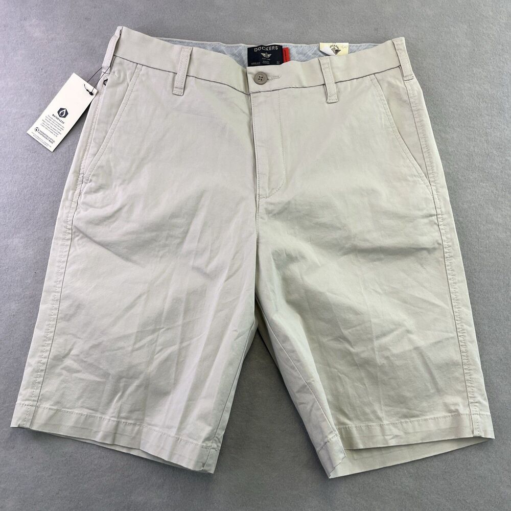 Dockers Mens Ultimate Shorts Size 30 Supreme Flex Stretch Beige New
